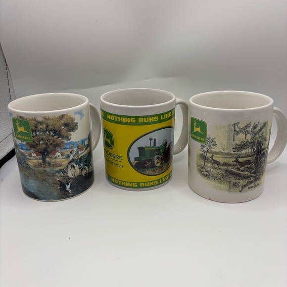 Ceramic Green and White Vintage John Deere Mug Collection Authentic Set Of 3 - Picture 1 of 4